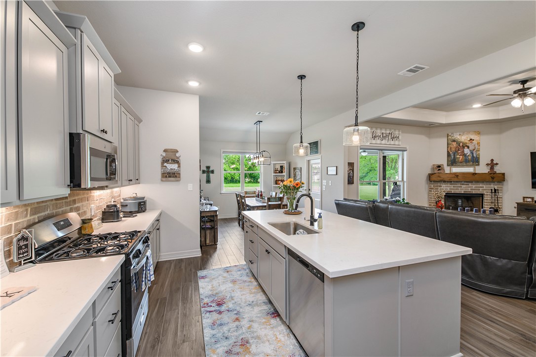 10398 Bourbon Lane