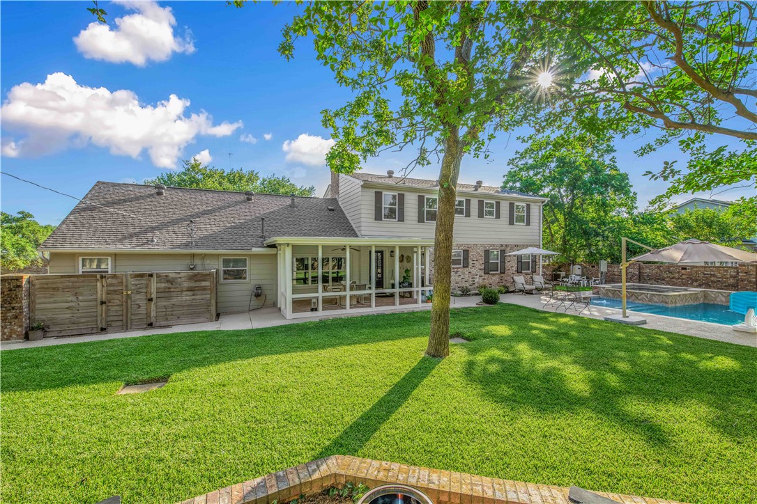 3711 Sunnybrook Lane
