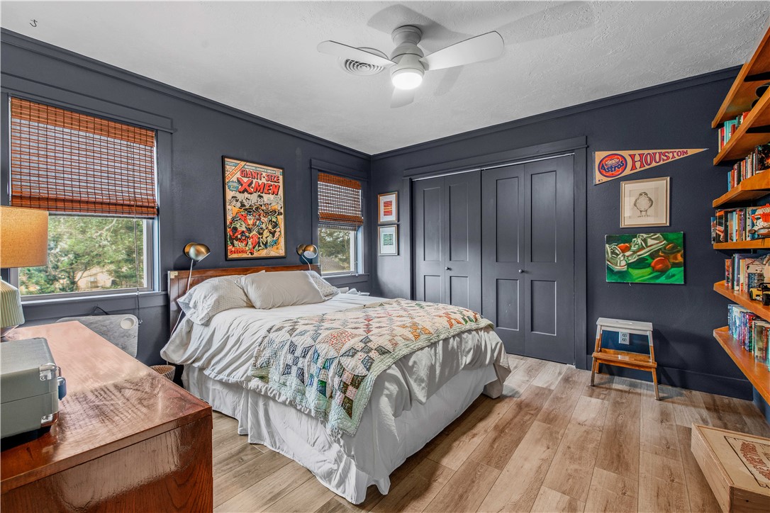 3711 Sunnybrook Lane
