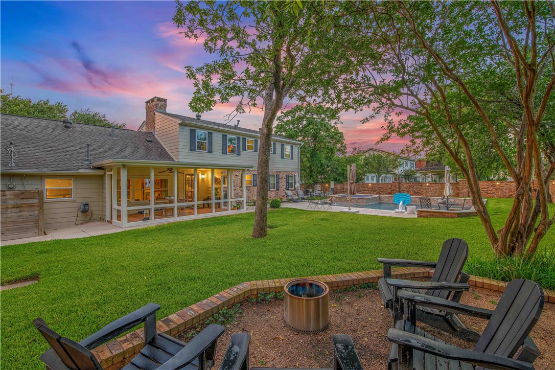 3711 Sunnybrook Lane