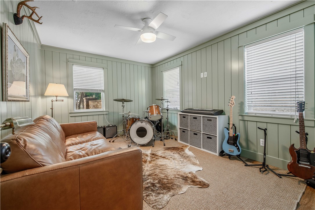 3711 Sunnybrook Lane