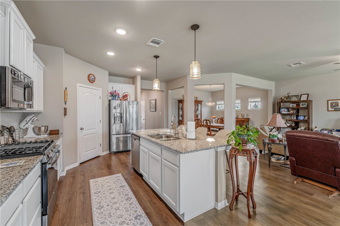 6301 Rockford Drive