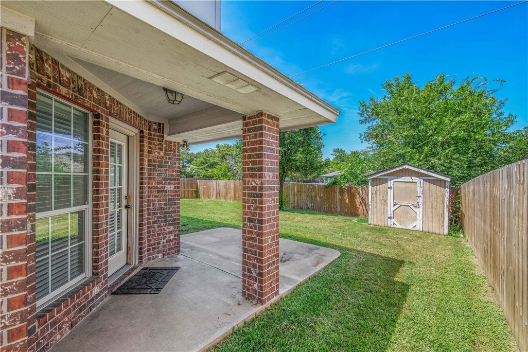 4101 Hunter Creek Drive