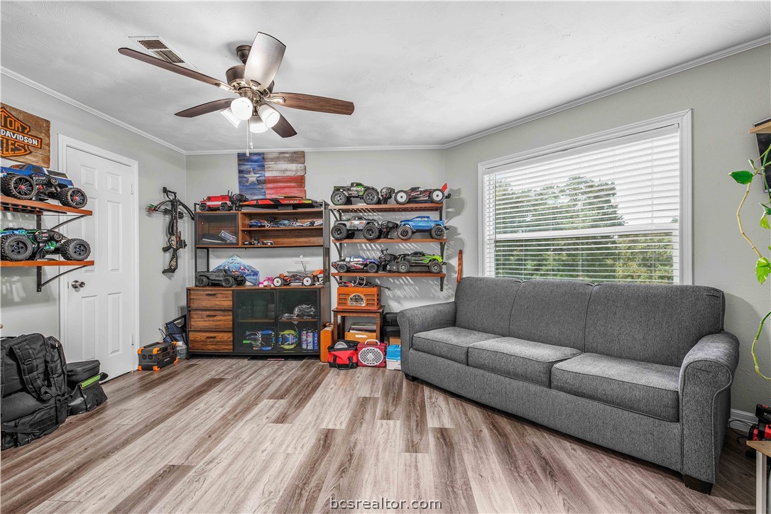 1503 Feather Run Circle