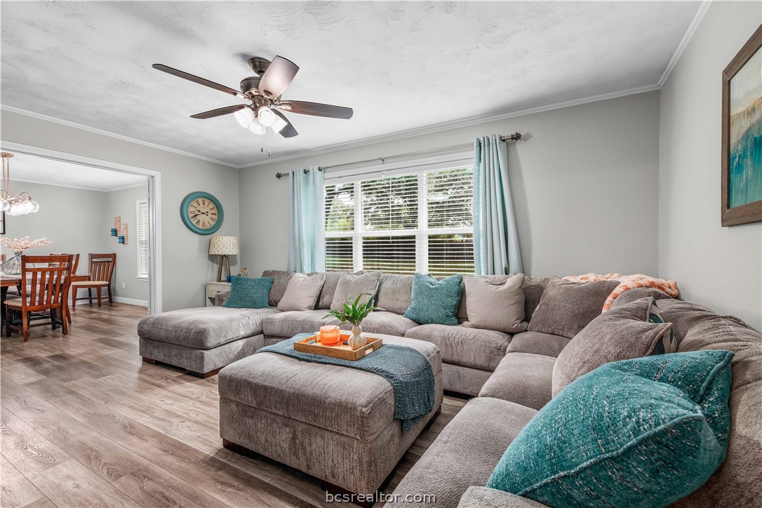1503 Feather Run Circle