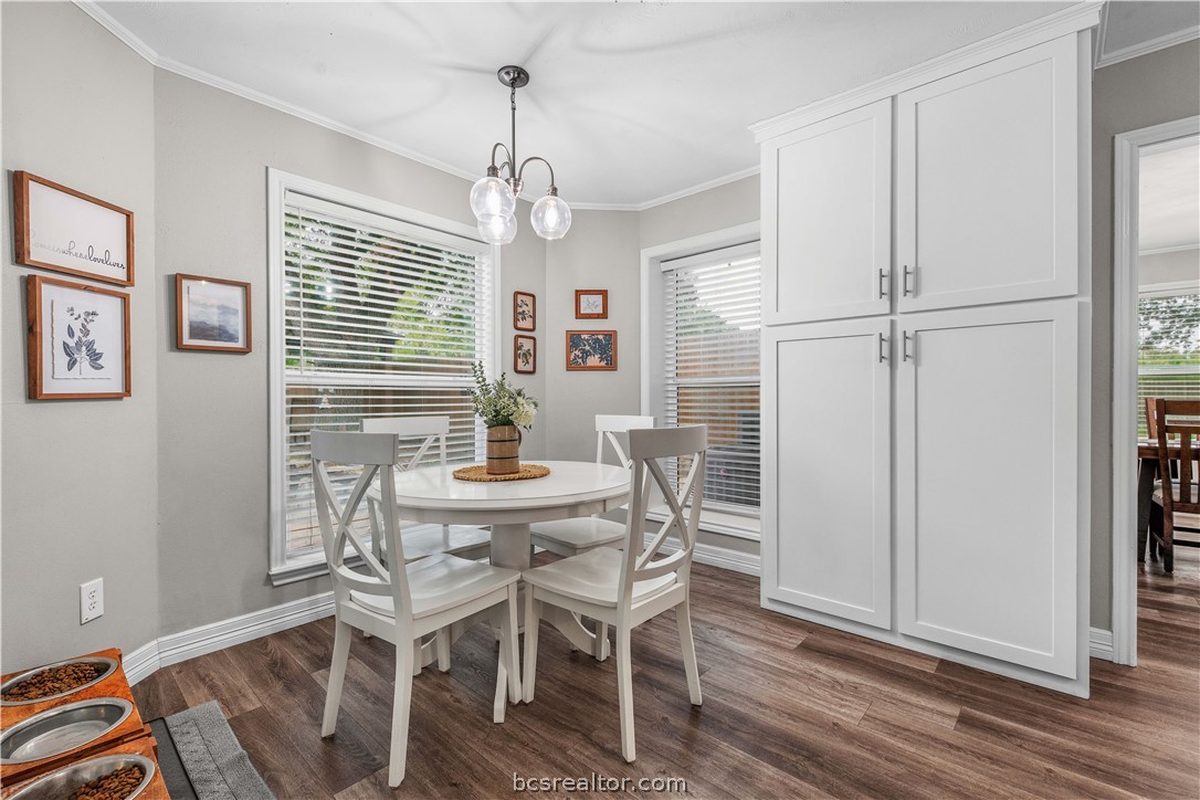 1503 Feather Run Circle