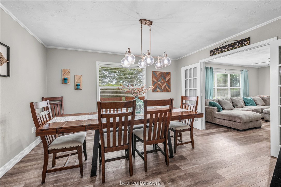 1503 Feather Run Circle
