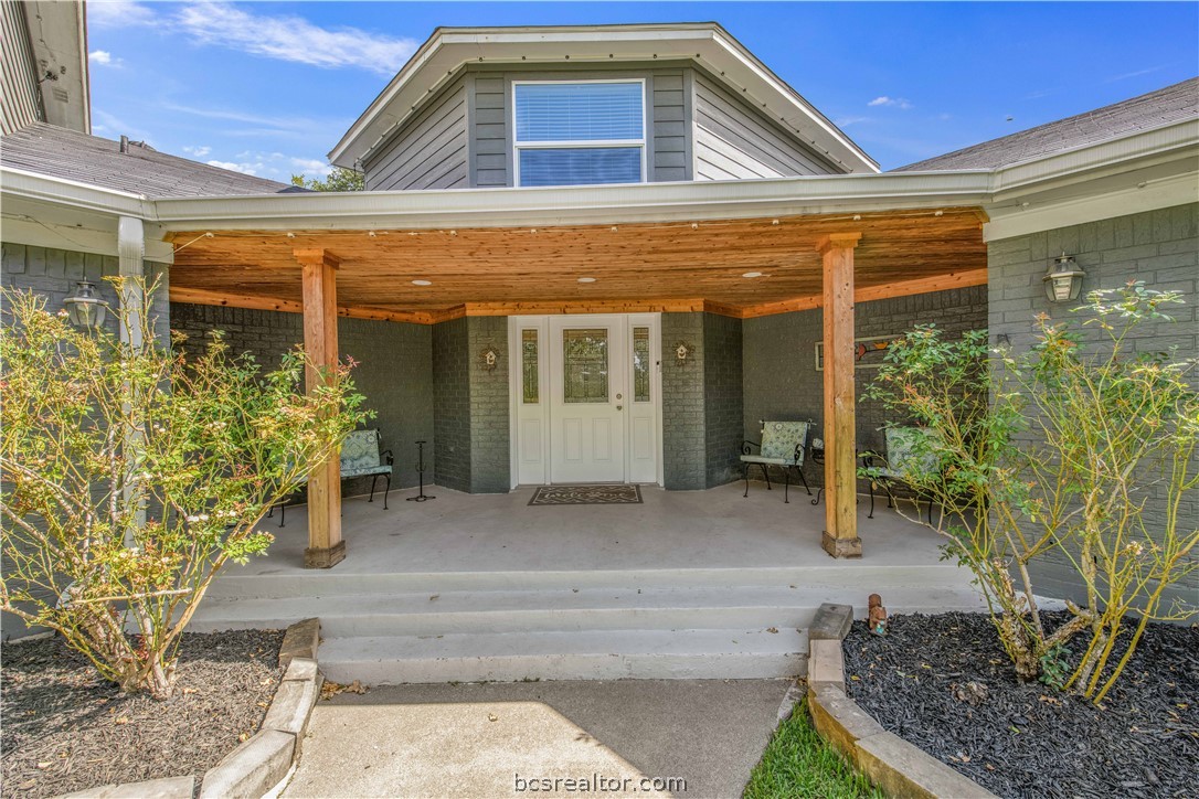 1503 Feather Run Circle