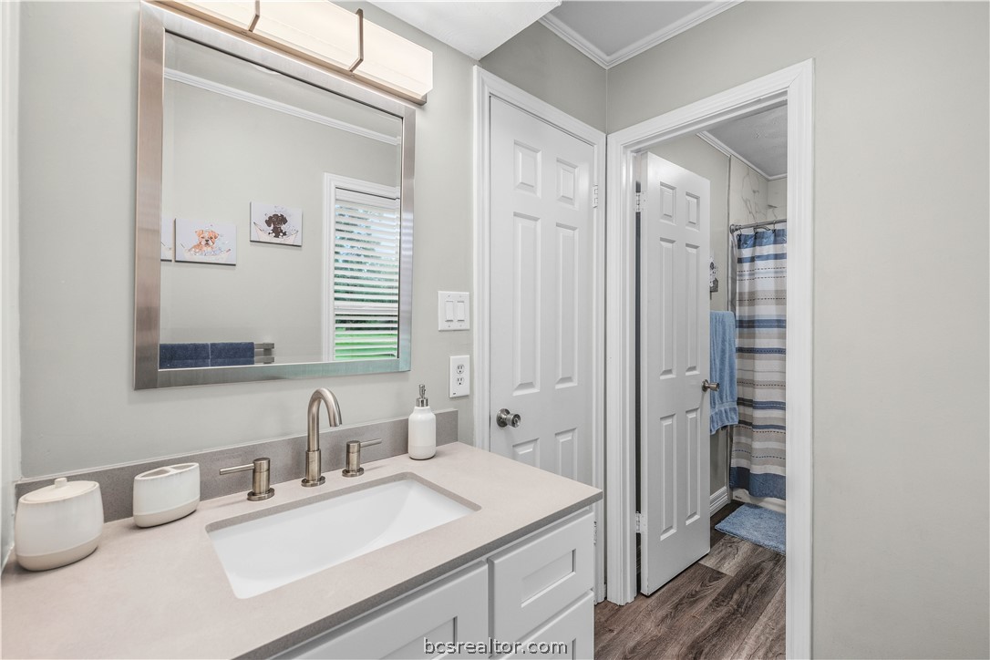 1503 Feather Run Circle
