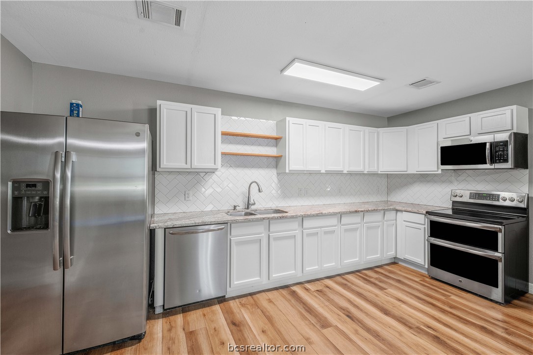 1503 Feather Run Circle