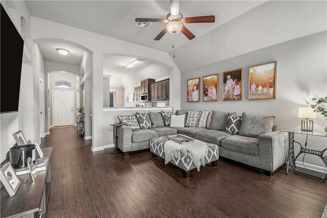 3014 Positano Loop