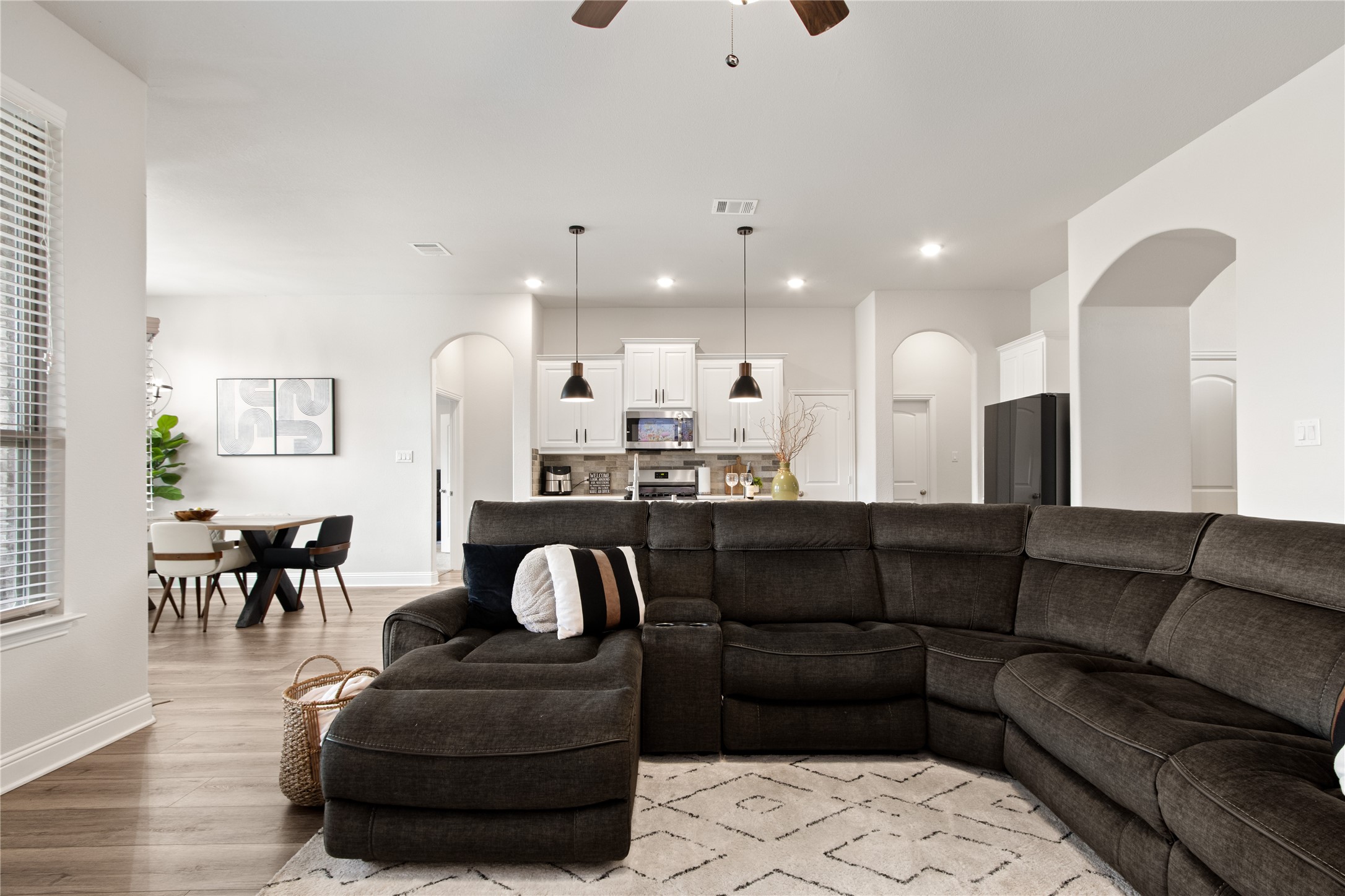 2901 Diamondback Drive