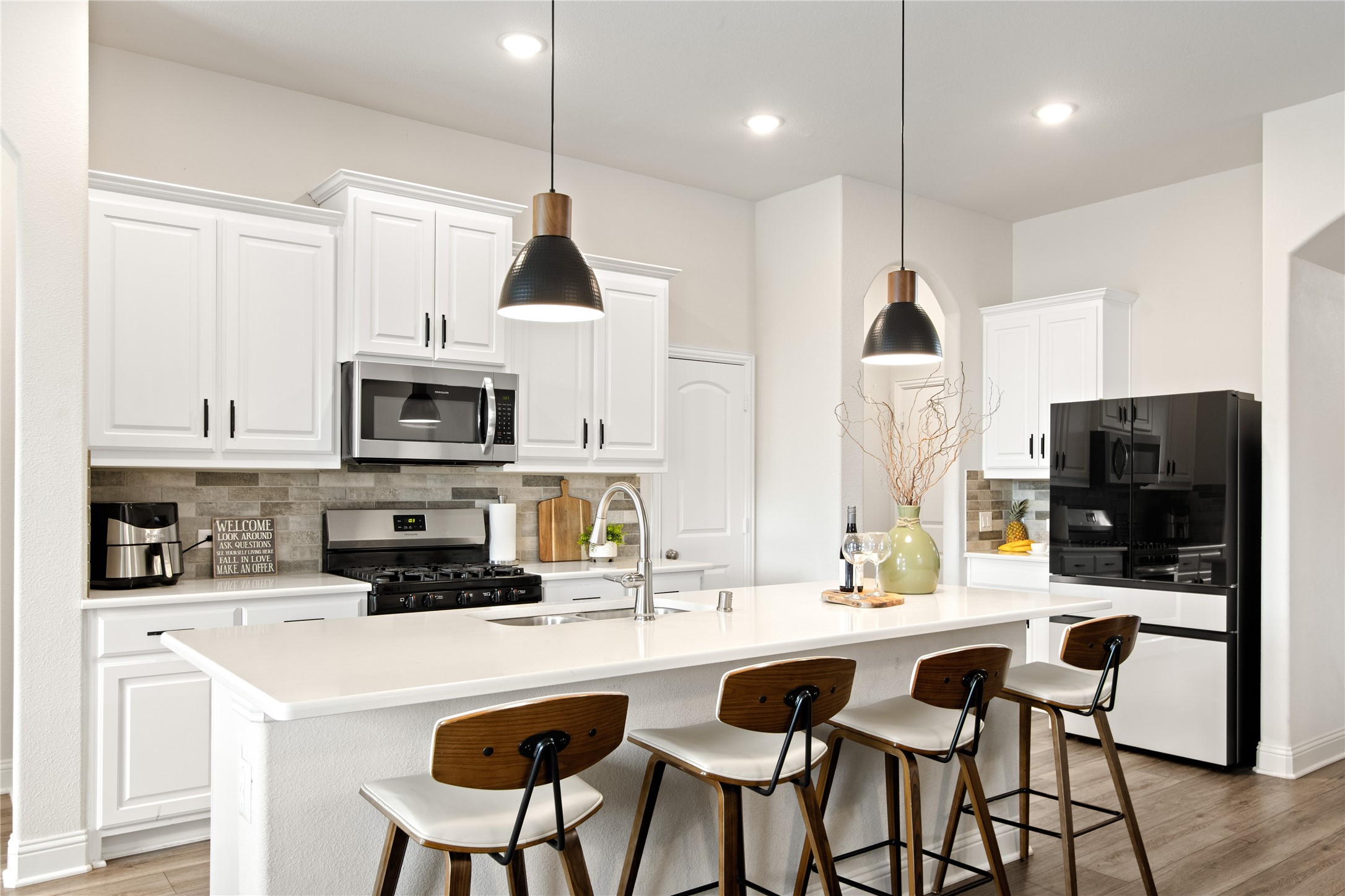 2901 Diamondback Drive