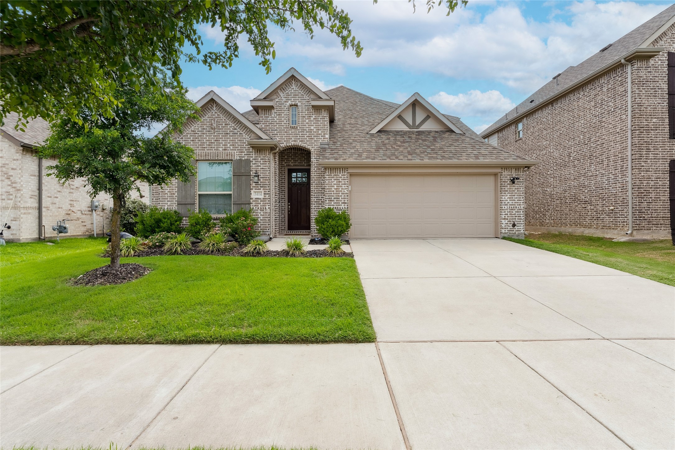 3414 Charleston Drive