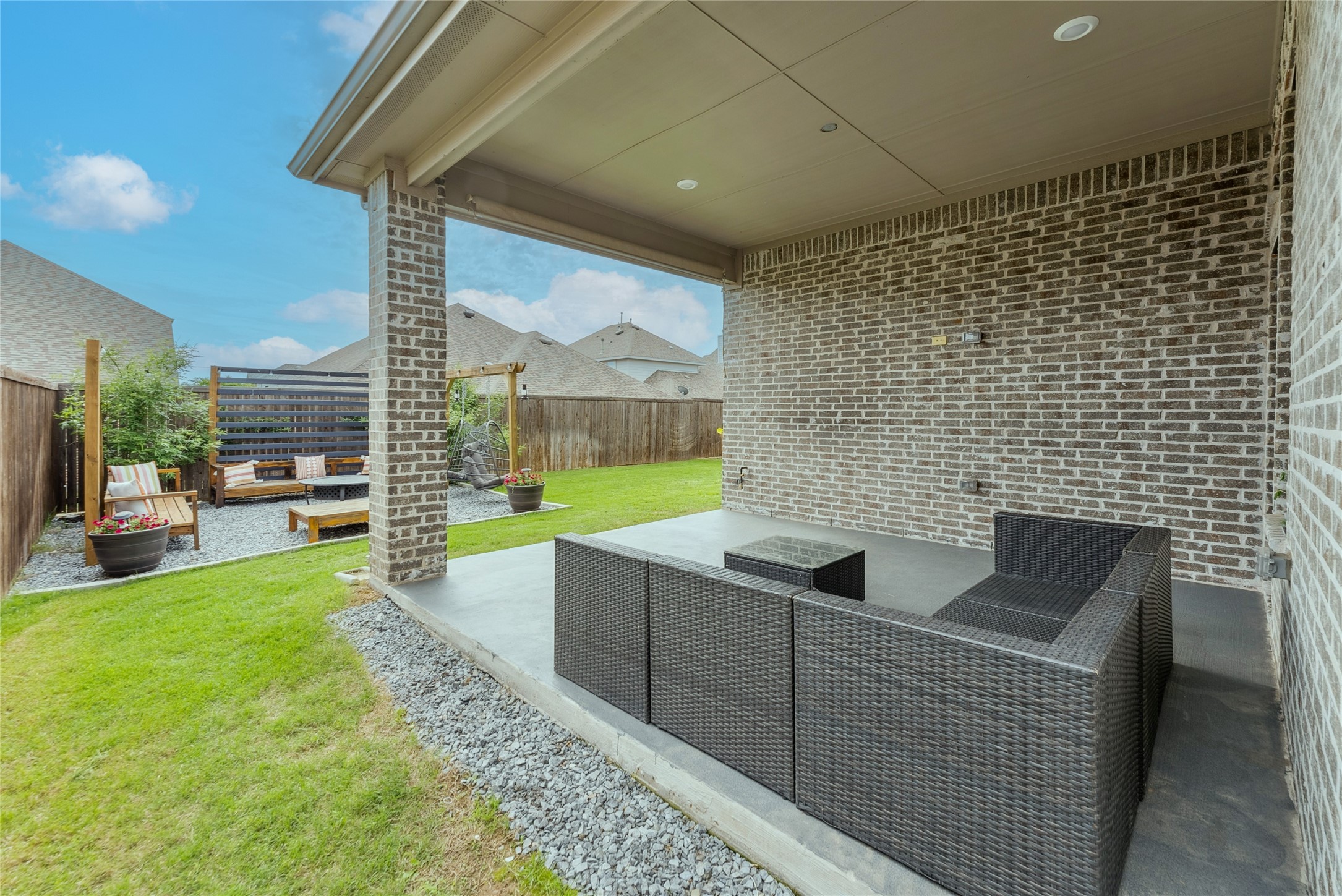 3414 Charleston Drive