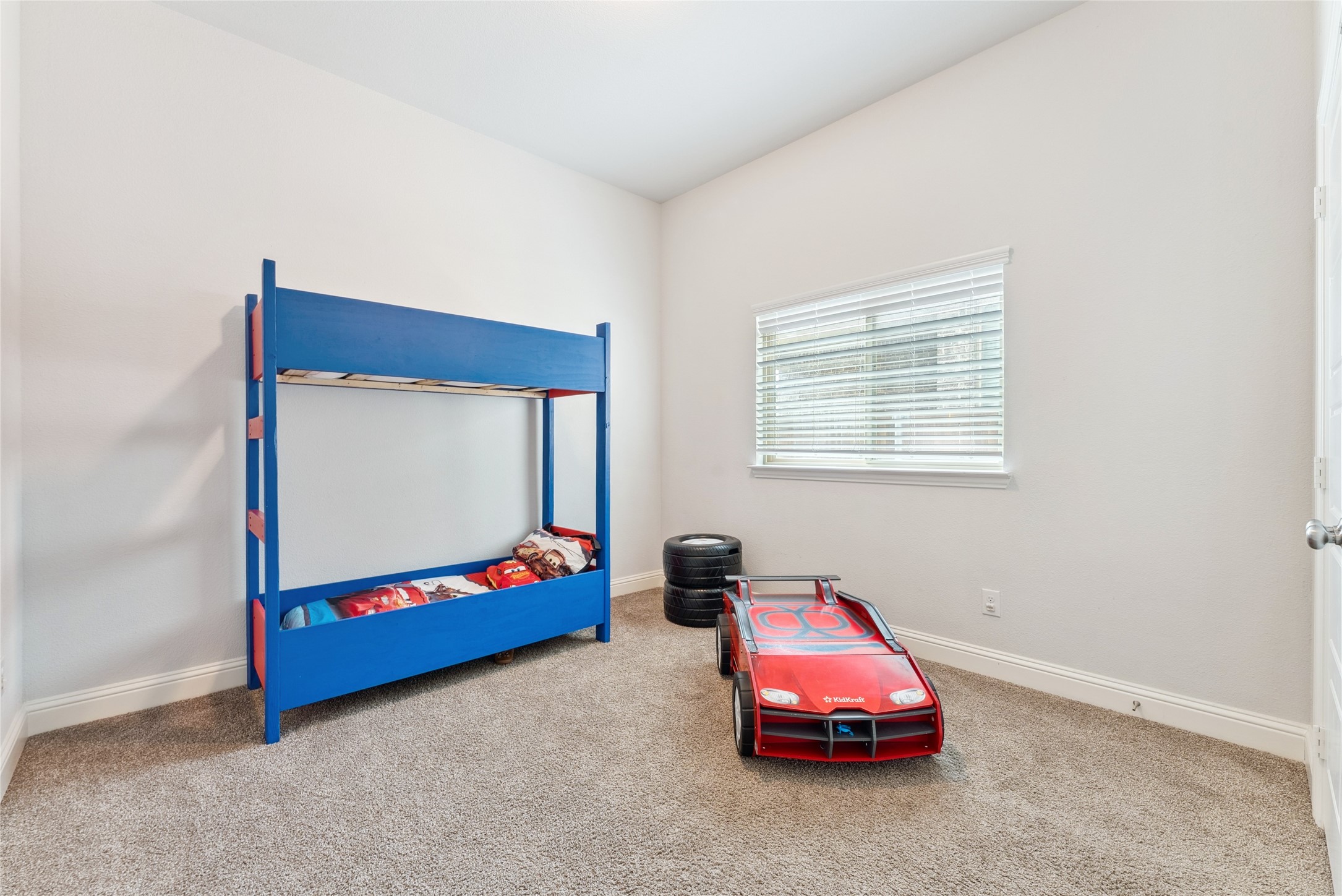 3414 Charleston Drive