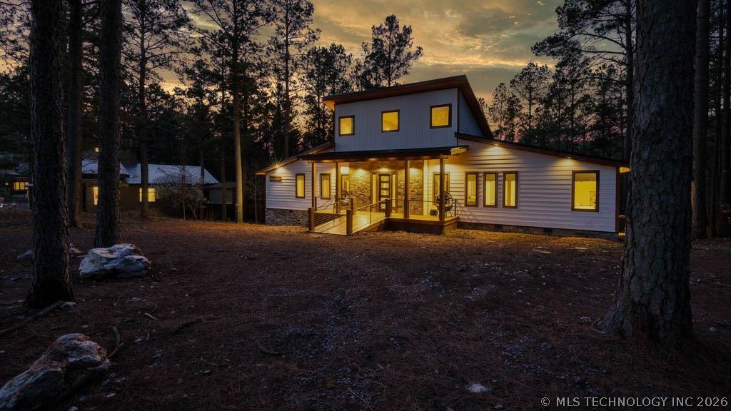 2057 Pine Hills