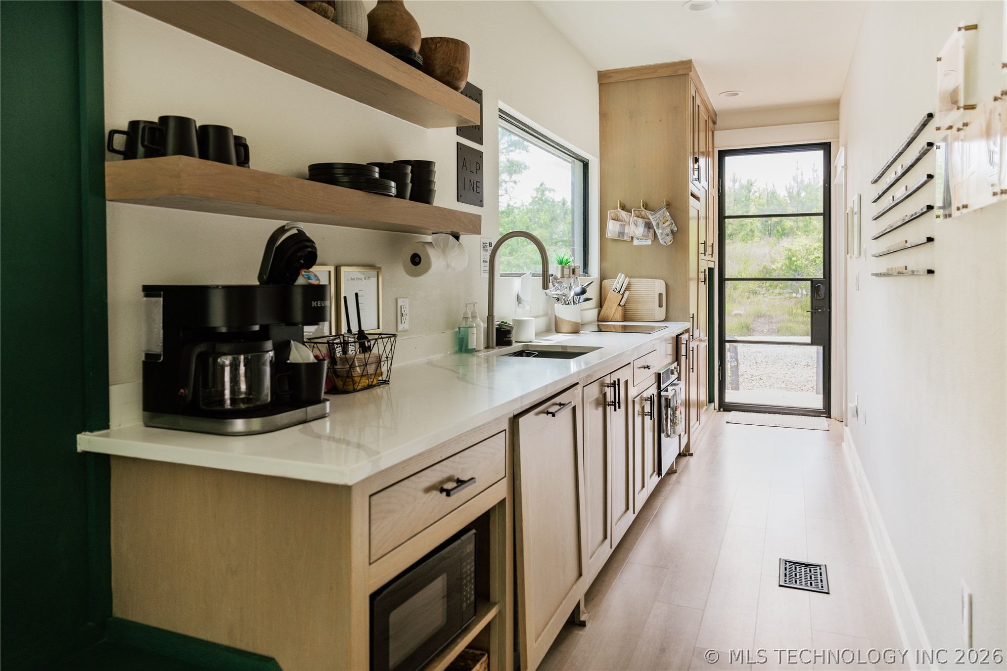 207 Lookout Pines