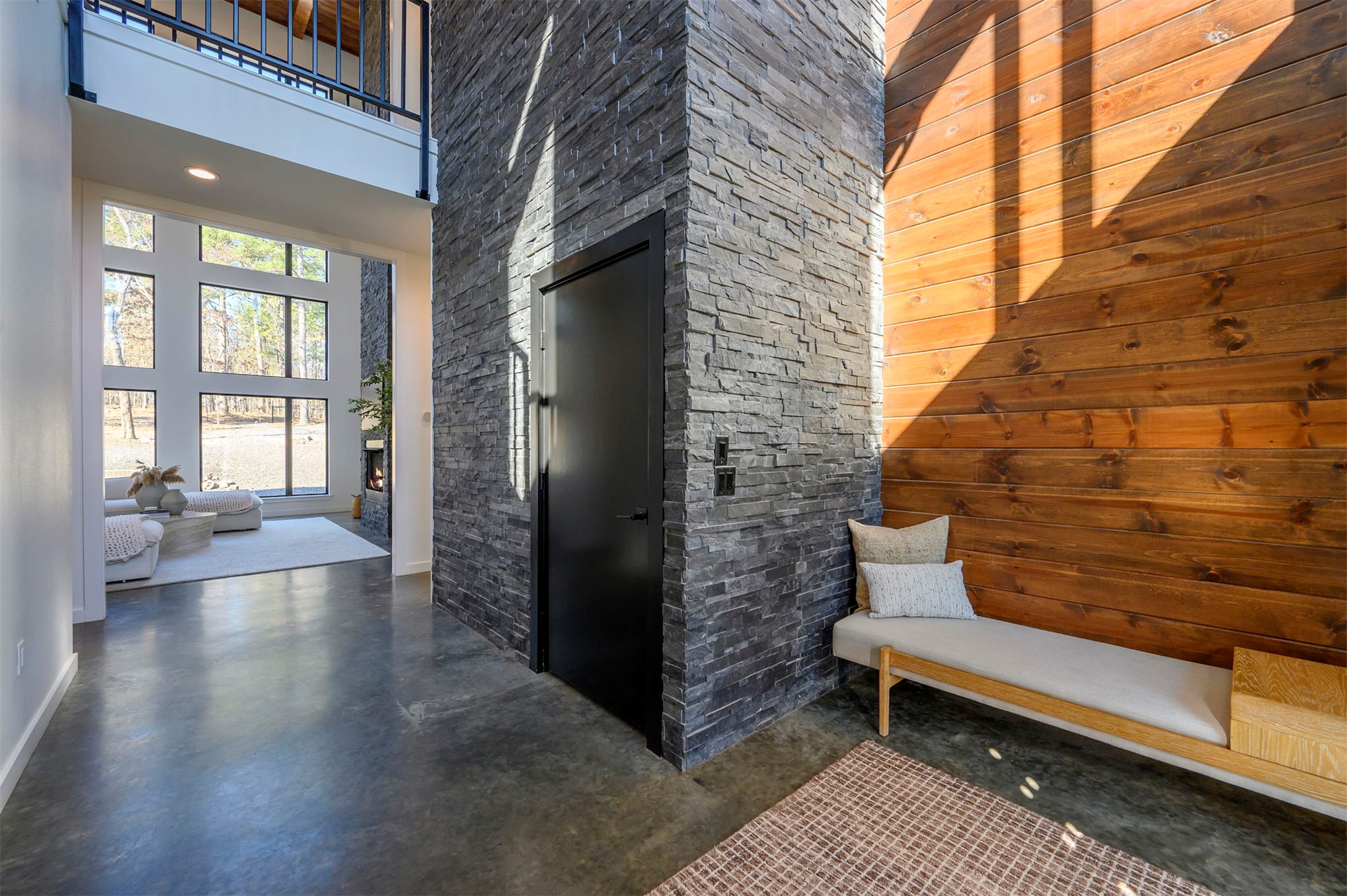 105 Cross Timbers Trail