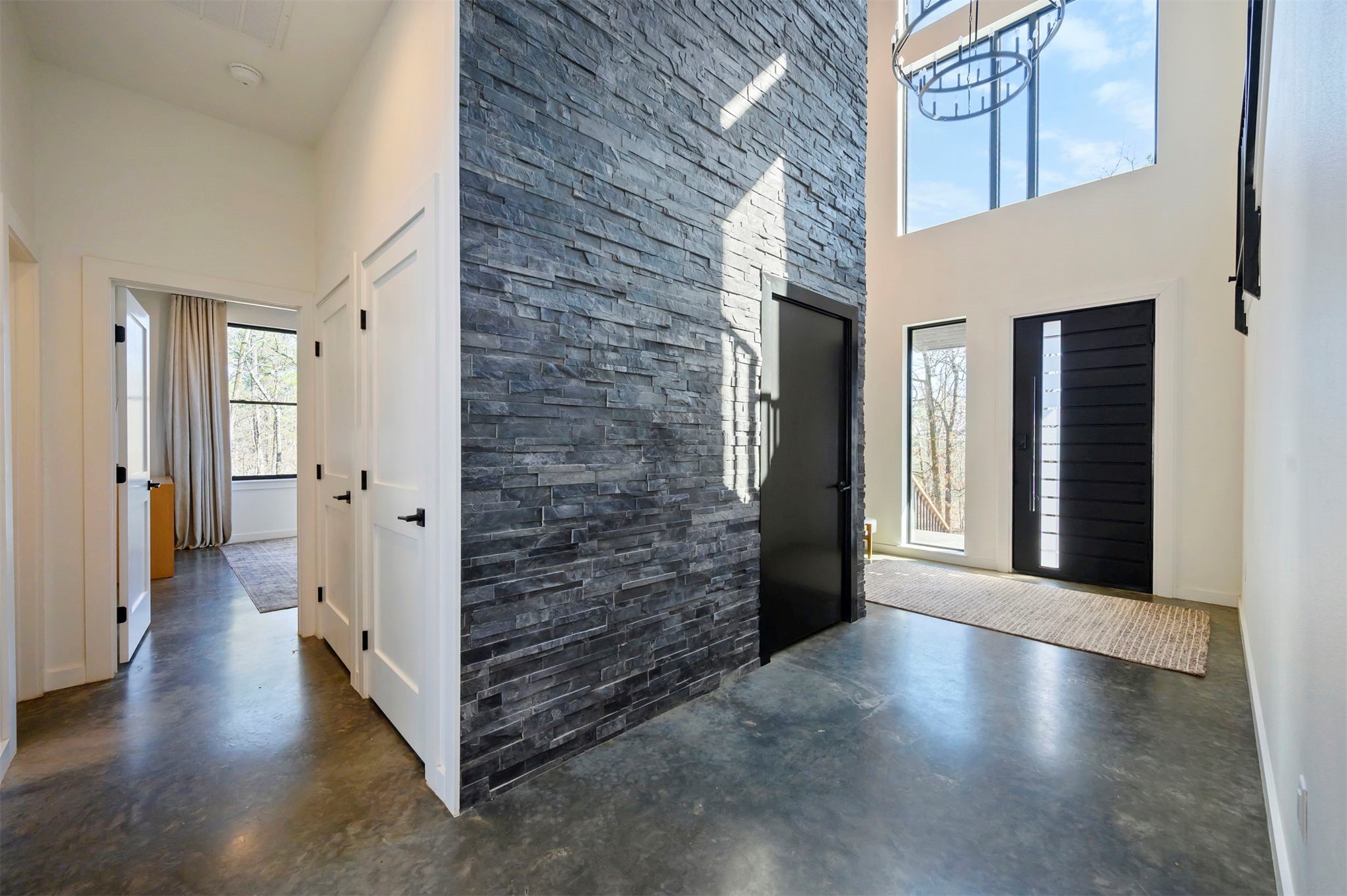 105 Cross Timbers Trail