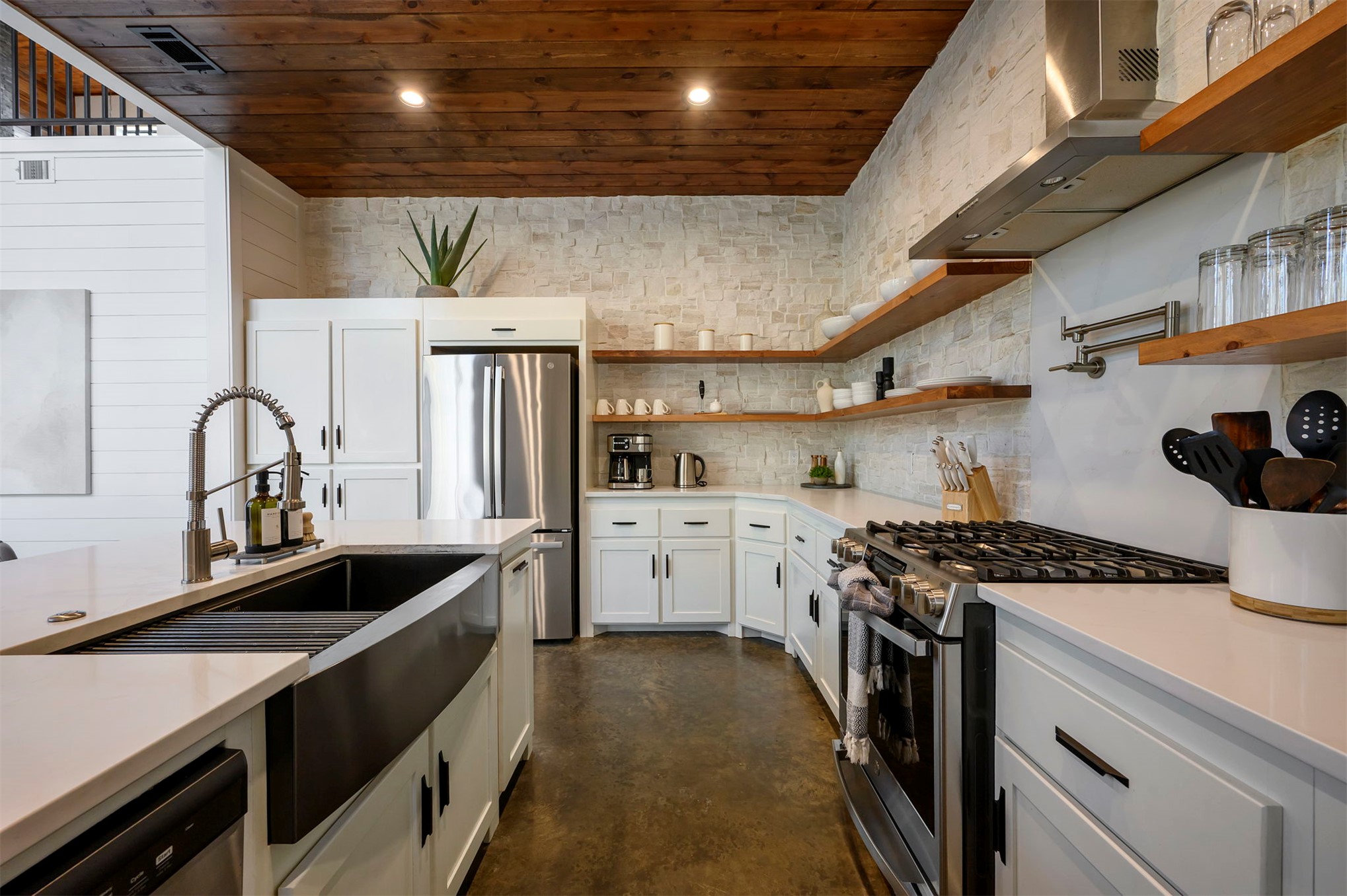 105 Cross Timbers Trail
