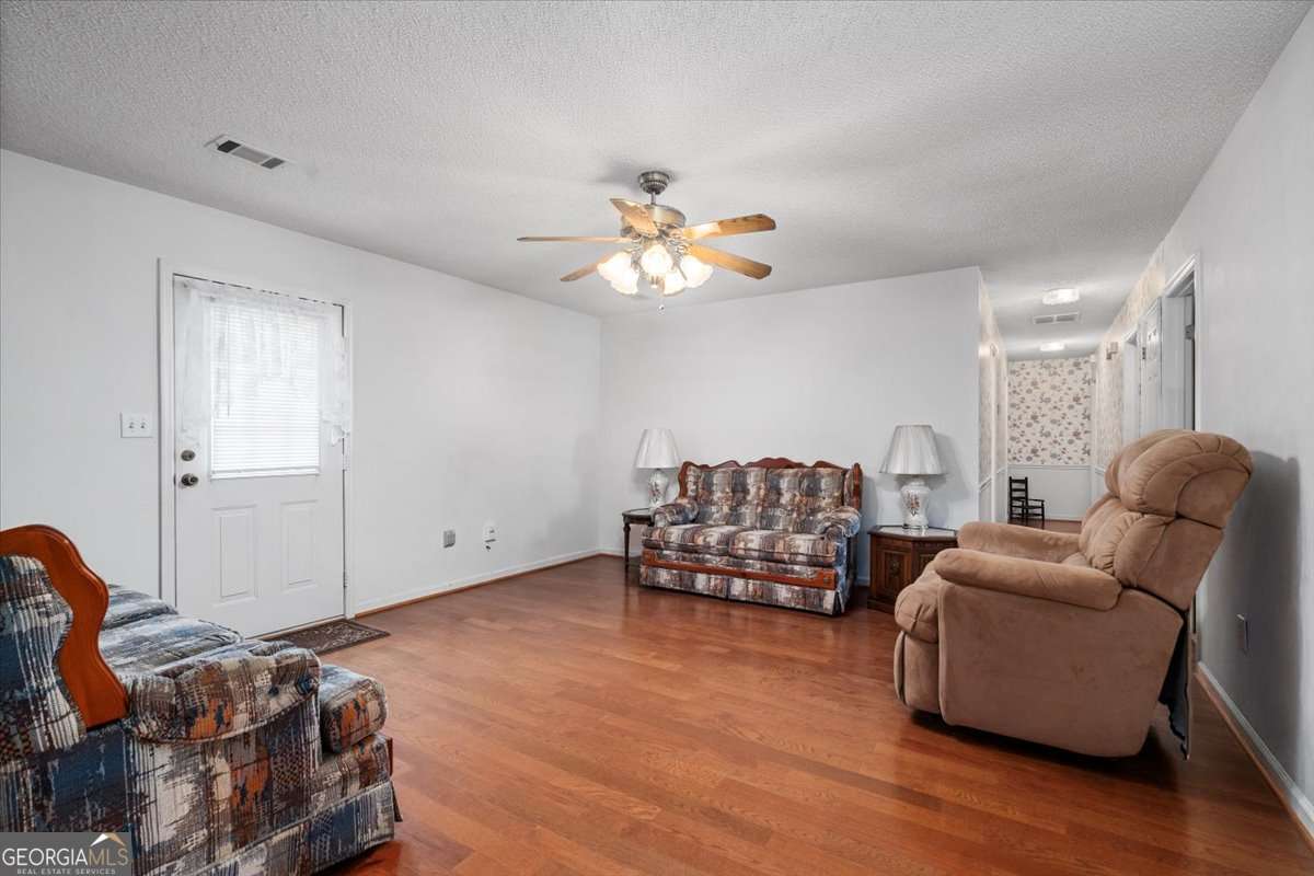 3041 Monroe Highway