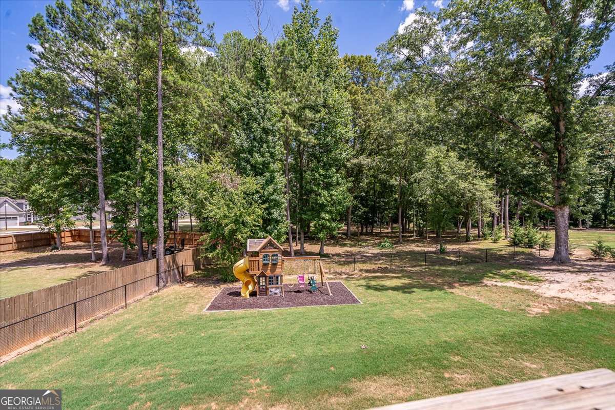 297 Woodbury Lane
