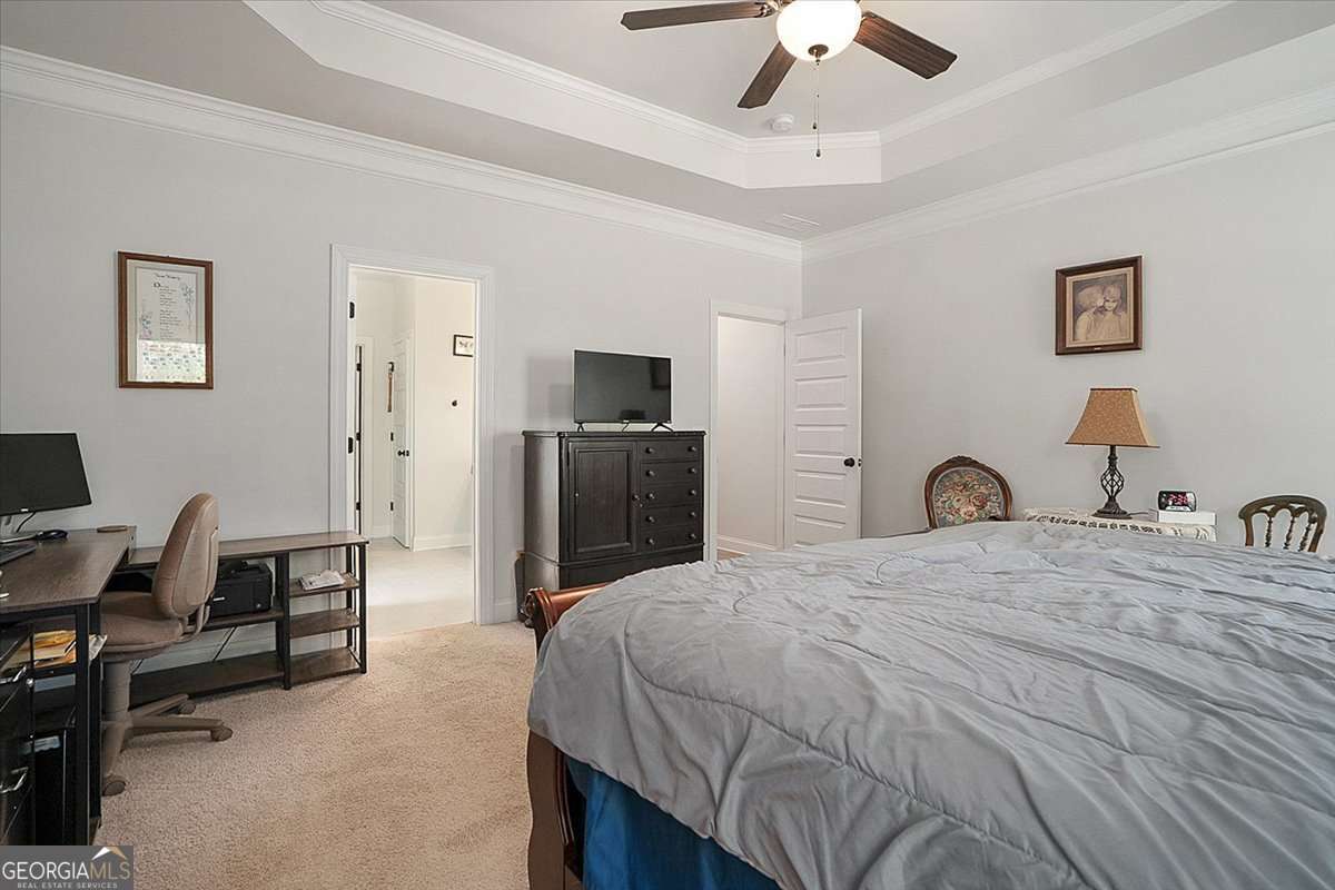 297 Woodbury Lane