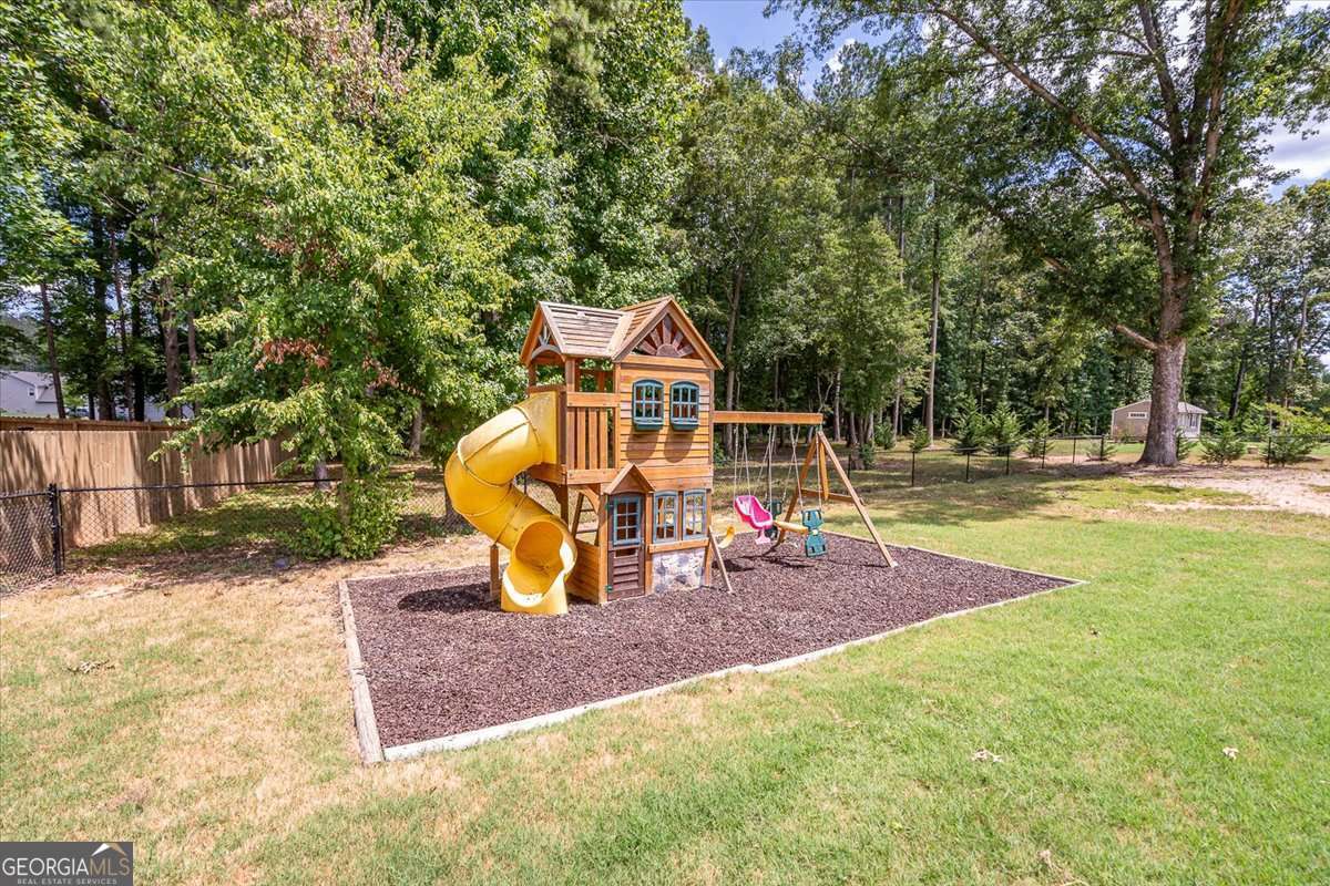 297 Woodbury Lane