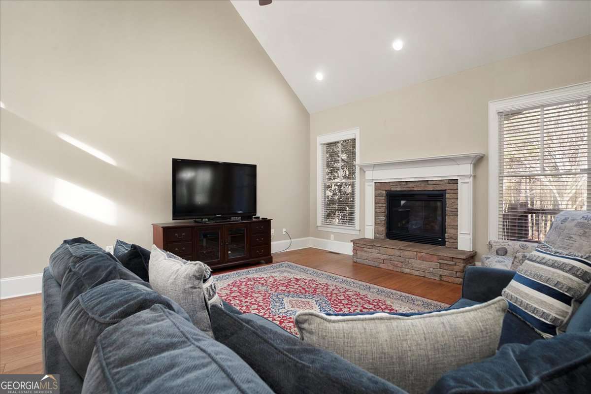 1542 Meadow Springs Drive