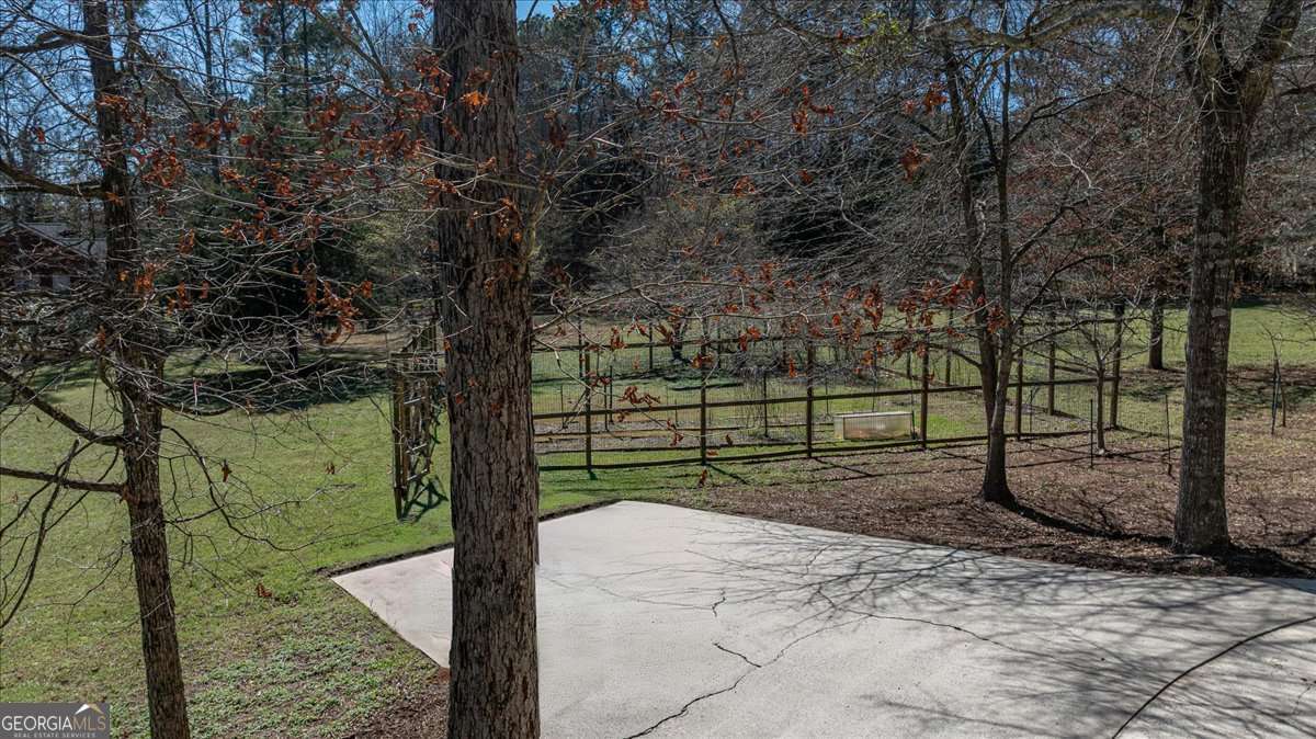 125/115 Emerald Drive