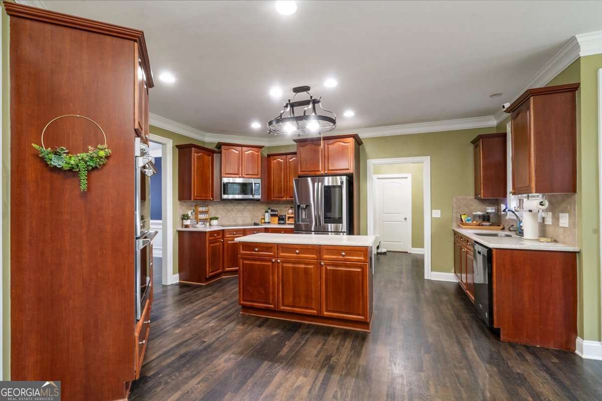 136 Dunedin Drive