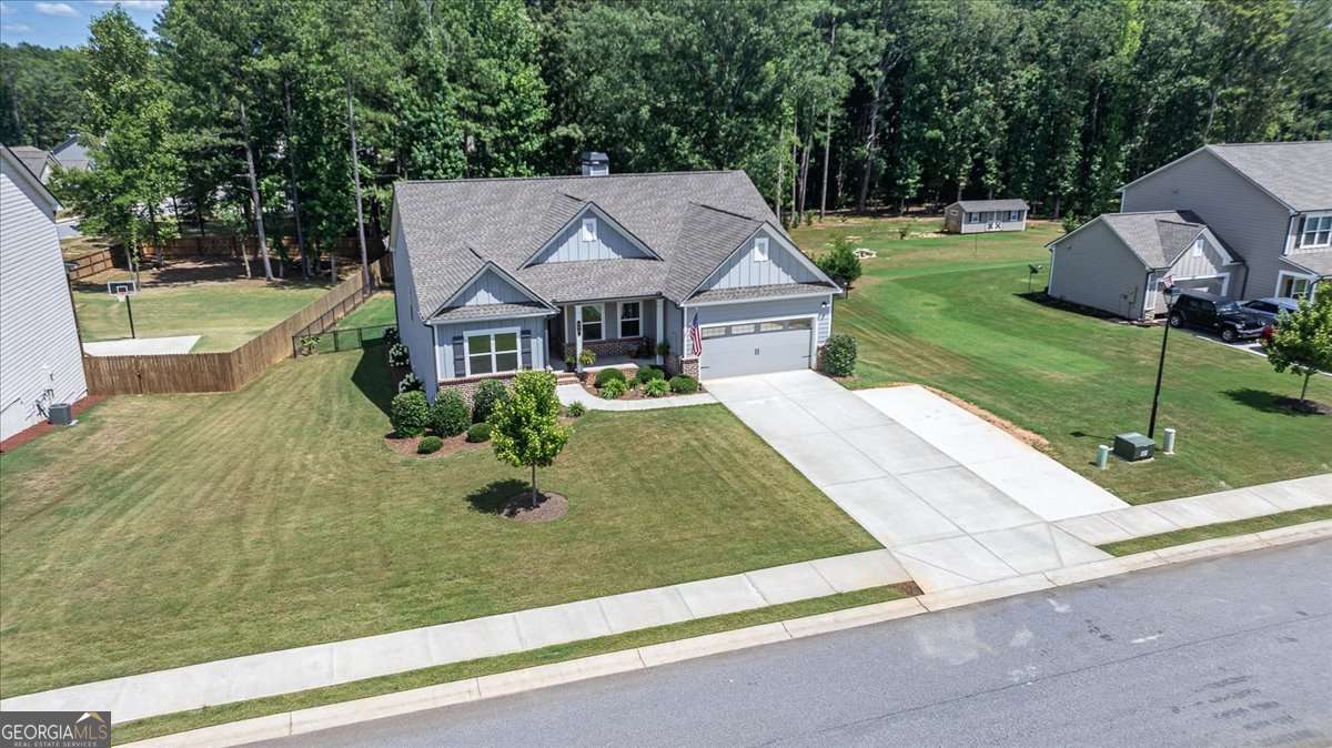 297 Woodbury Lane