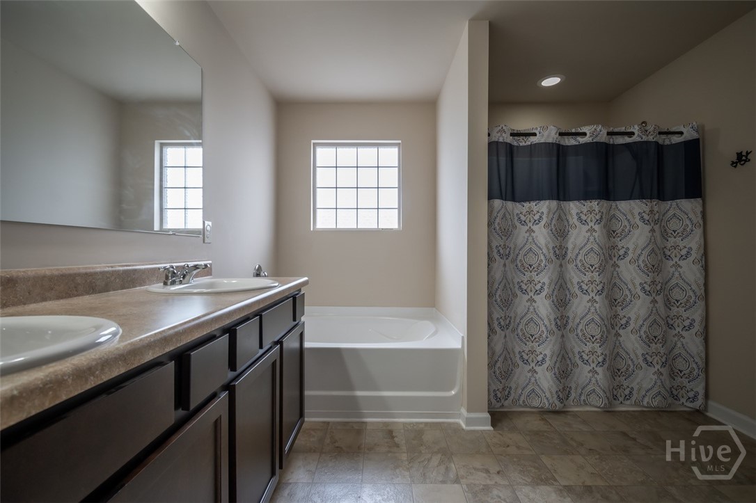 3114 Heritage Glen Drive