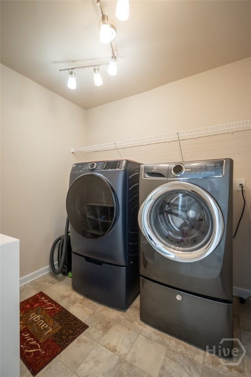 3114 Heritage Glen Drive