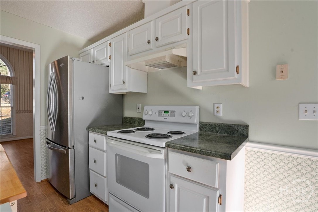 385 Brookstone Drive