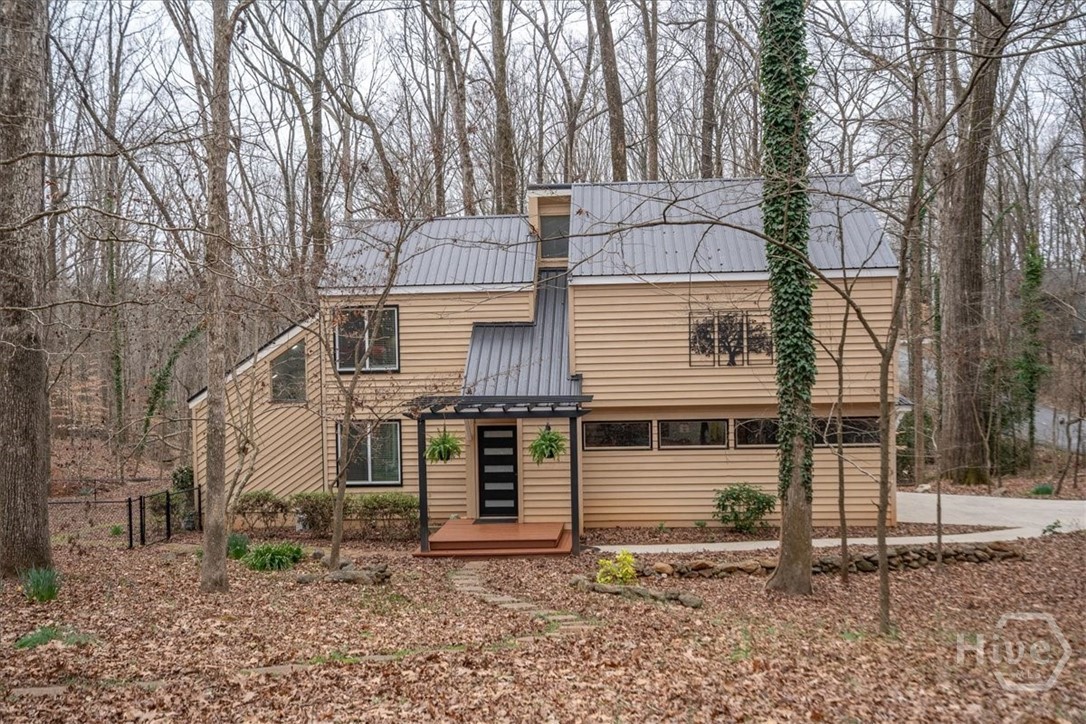 195 Gibbons Way