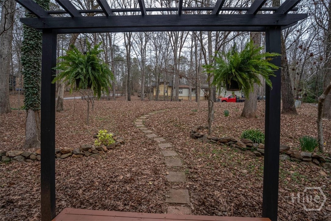 195 Gibbons Way