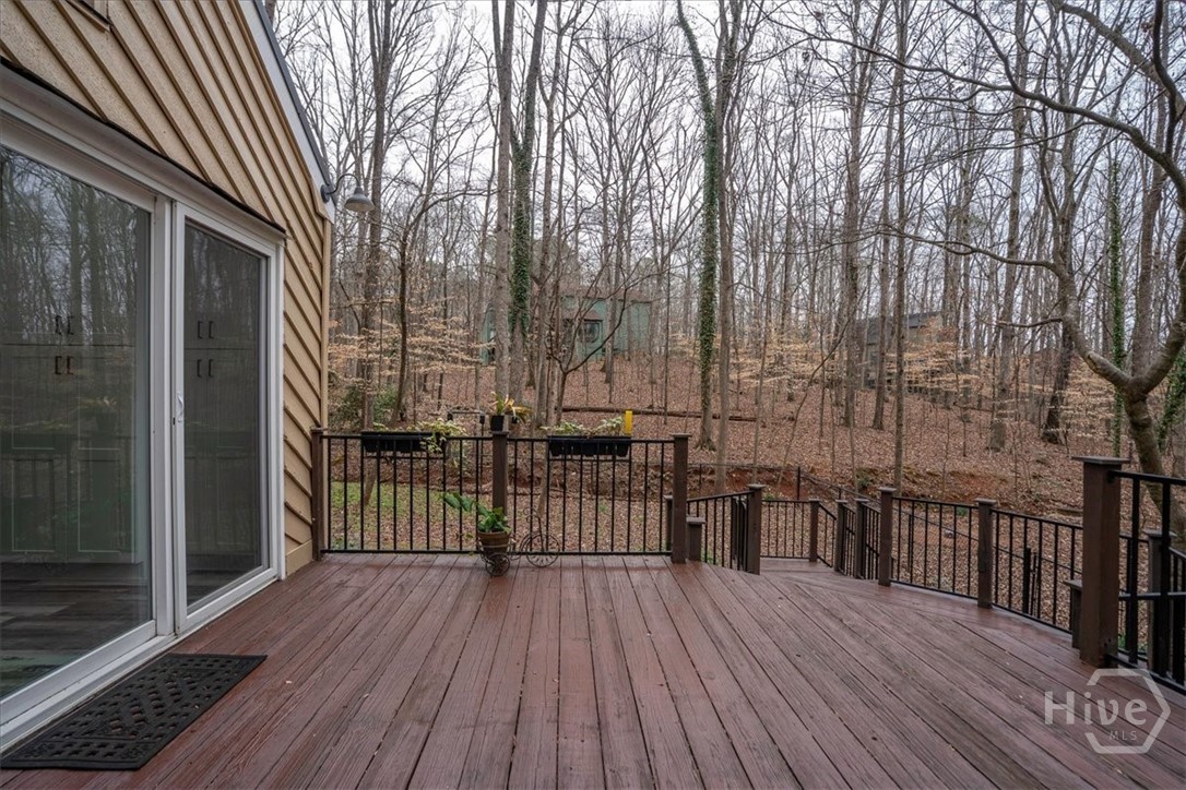 195 Gibbons Way