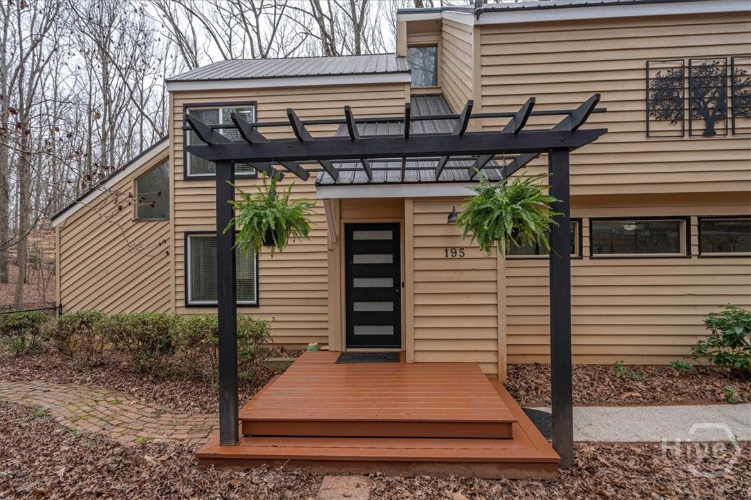195 Gibbons Way