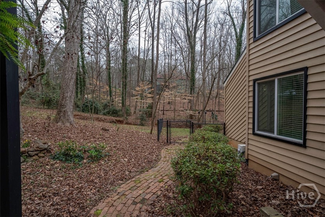 195 Gibbons Way