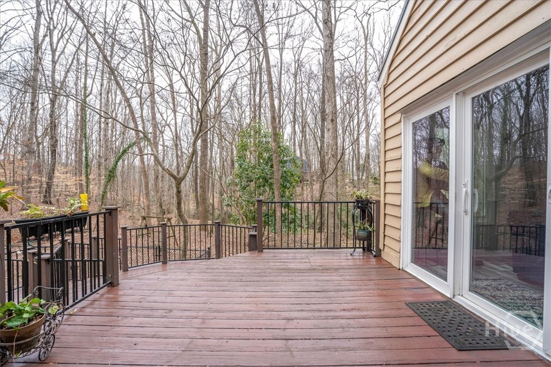 195 Gibbons Way