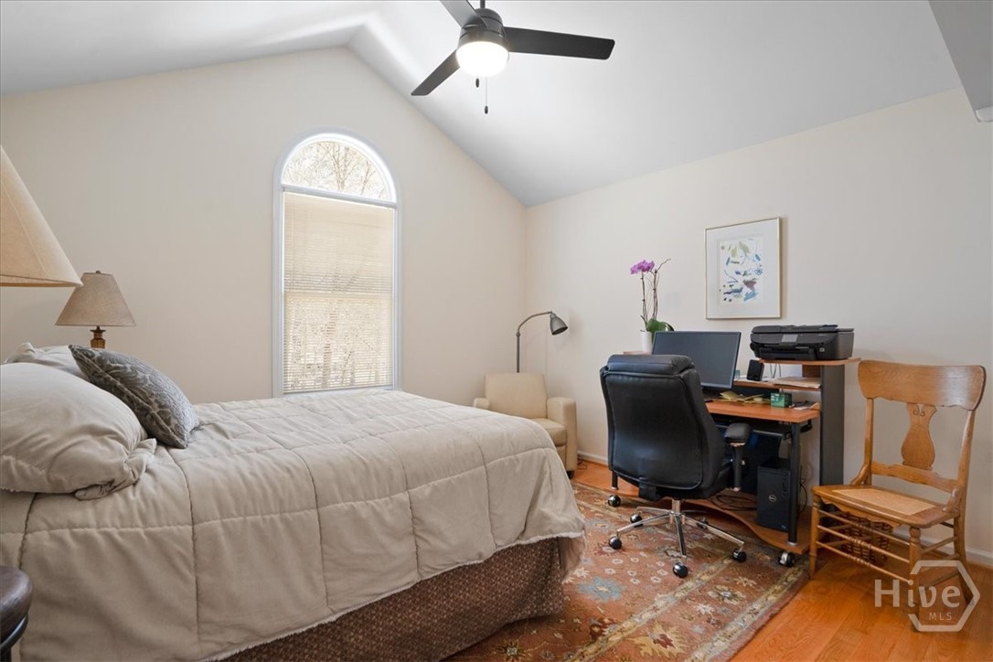 125/115 Emerald Drive