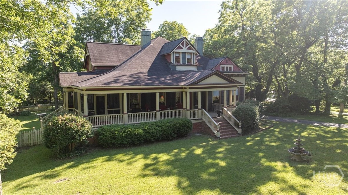 311 W Church Street