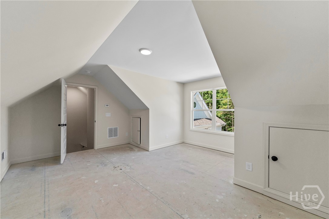 102 Buckeye Terrace