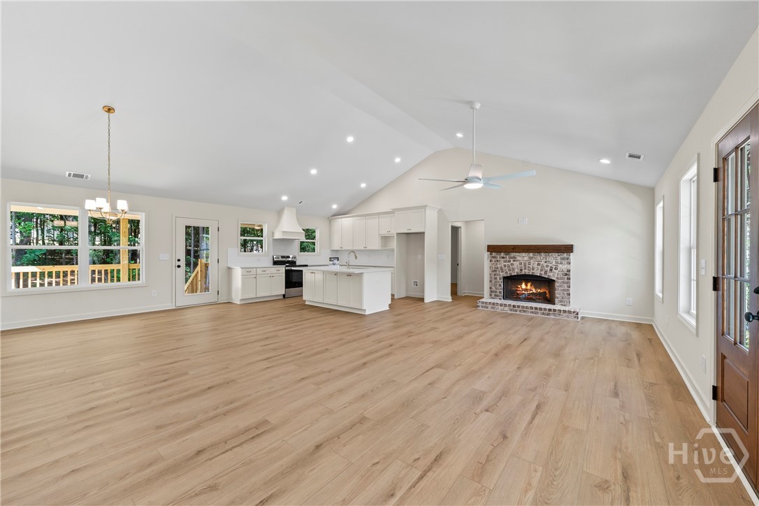 102 Buckeye Terrace