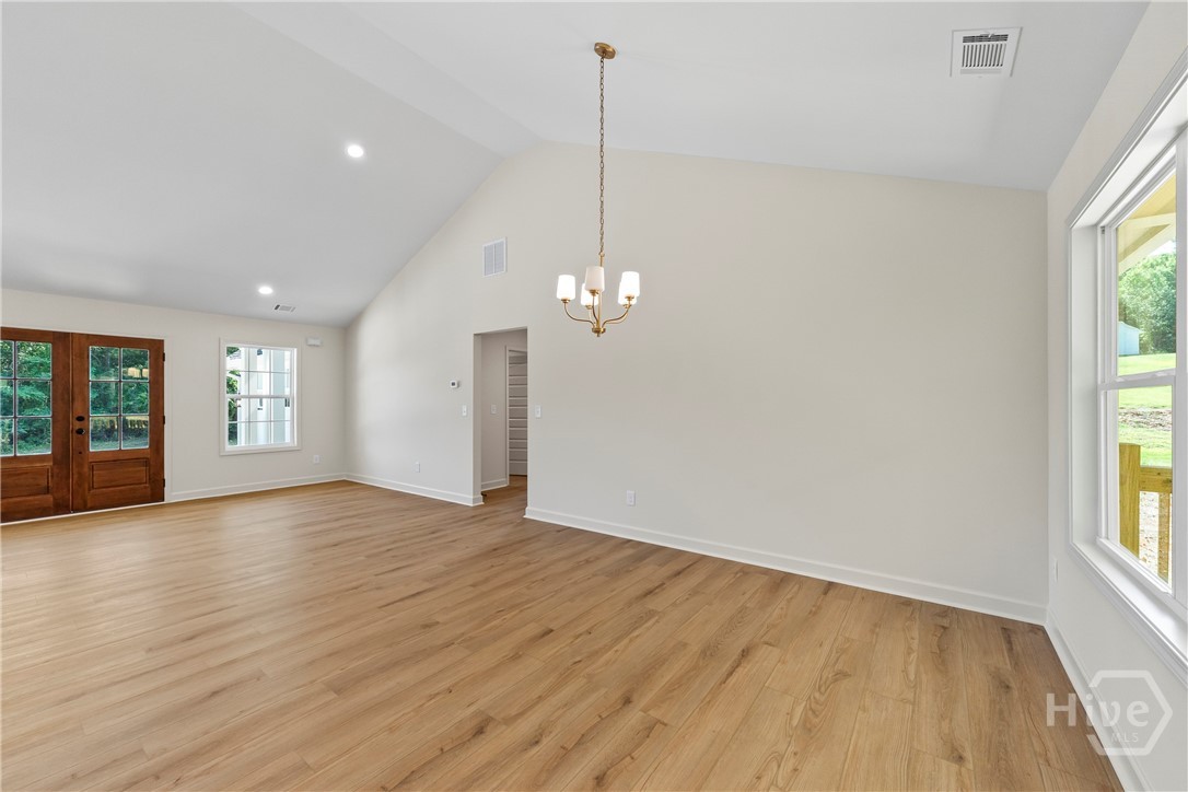 102 Buckeye Terrace