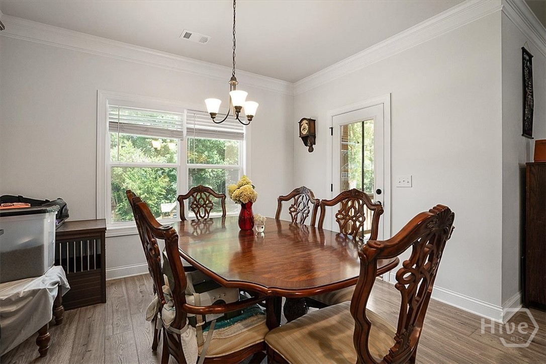 297 Woodbury Lane