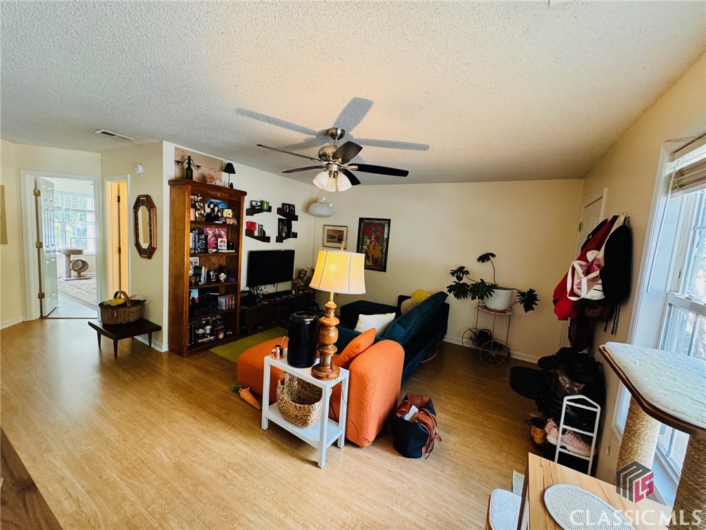 1325 Cedar Shoals Drive 1001