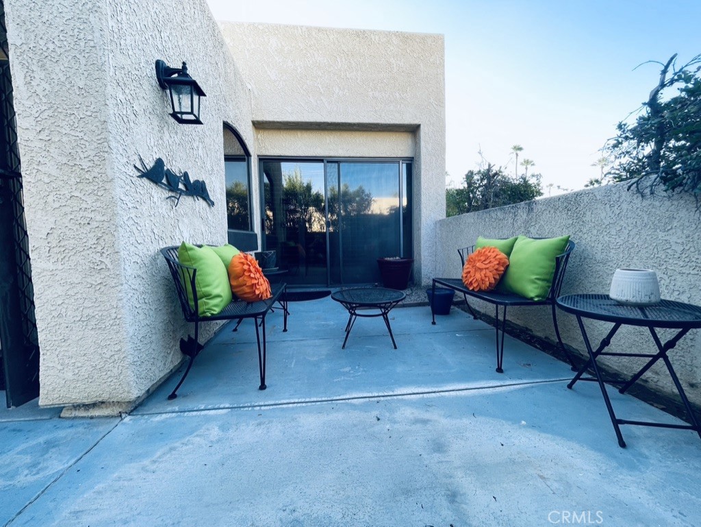 200 E Racquet Club Road 22